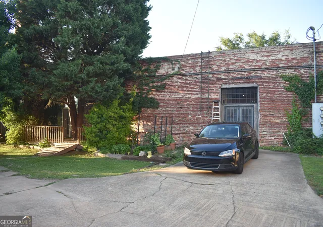 Photo 9 of Multi family home for sale at 275 Peters St Sw, Atlanta, GA 30313 | MLS# 10824373 | Listing updated on 2026-08-26