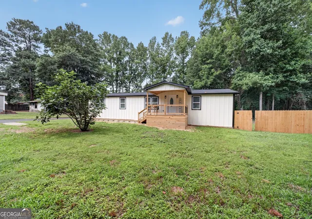 1st image of 3955 Pecan St, Loganville, GA 30052 | MLS# 10794115