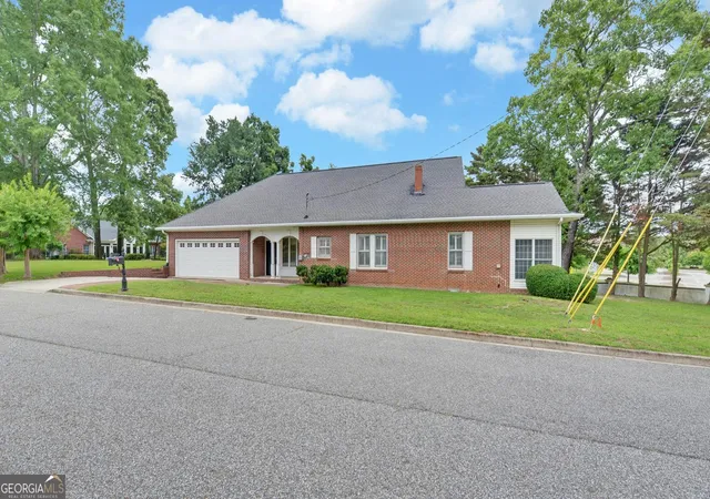 Photo 1 of Sale Pending at 1261 Enota Ave Ne, Gainesville, GA 30501 | MLS# 10787512 | Listing updated on 2026-08-30