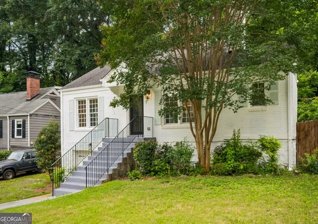 2nd image of 51 Willow Wood Cir, Atlanta, GA 30317 | MLS# 10767070