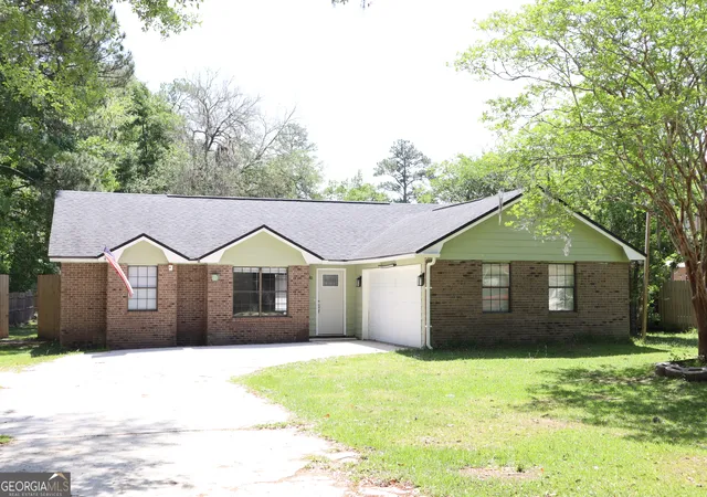 3rd image of 380 S Gum St, Kingsland, GA 31548 | MLS# 10738211