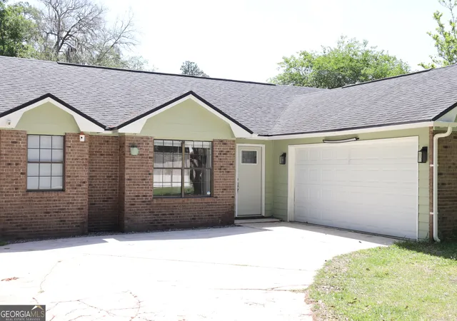 5th image of 380 S Gum St, Kingsland, GA 31548 | MLS# 10738211