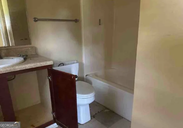 Photo 10 of Sale Pending at 2112 Auburn St, Tuskegee, AL 36083 | MLS# 10799443 | Listing updated on 2026-09-09