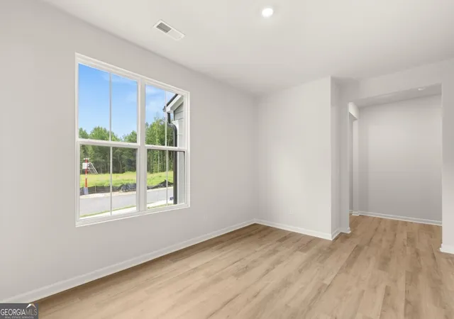 Photo 4 of Single family home for sale at 3109 Hallsley Dr, Atlanta, GA 30349 | MLS# 10825481 | Listing updated on 2026-08-27