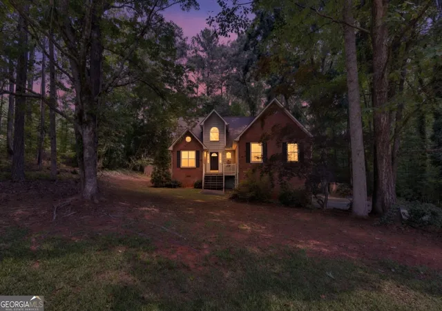 Photo 2 of Single family home for sale at 432 Kimberly Ct, Mcdonough, GA 30252 | MLS# 10785330 | Listing updated on 2026-10-09