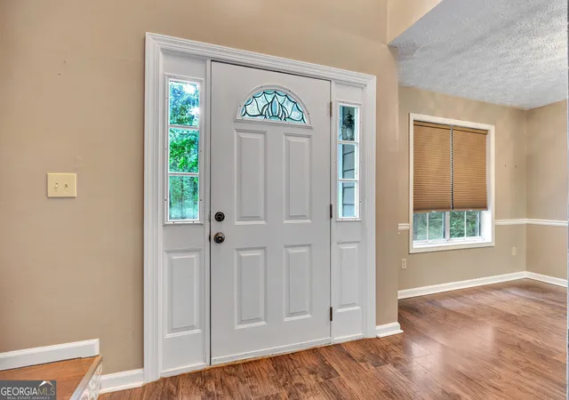 Photo 4 of Single family home for sale at 432 Kimberly Ct, Mcdonough, GA 30252 | MLS# 10785330 | Listing updated on 2026-10-09