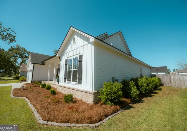 3rd image of 4809 Brown Cat Cir, Hahira, GA 31632 | MLS# 10577839