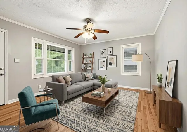 Photo 3 of Single family home for sale at 928 Magna Carta Dr Nw, Atlanta, GA 30318 | MLS# 10825273 | Listing updated on 2026-09-28