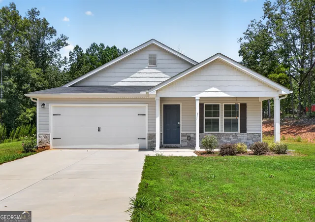 1st image of 121 Red Oak Dr, Barnesville, GA 30204 | MLS# 10814746