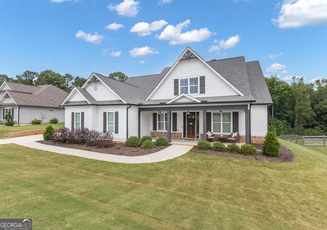 1st image of 282 Township Dr, Senoia, GA 30276 | MLS# 10702604