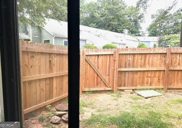 Listing Photo 5 - Condo for sale in building located at 760 Patterns Dr SW, Mableton, GA 30126