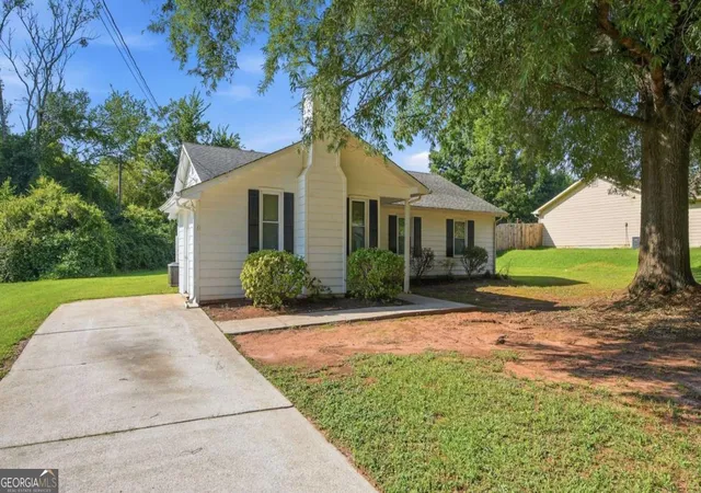 3rd image of 248 Helen Dr Nw, Monroe, GA 30656 | MLS# 10804720