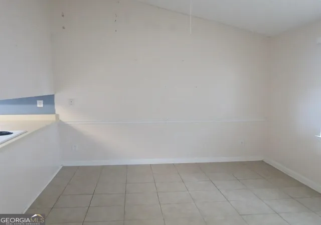 4th image of 1755 Fox Chase Ct Se, Conyers, GA 30013 | MLS# 10816417