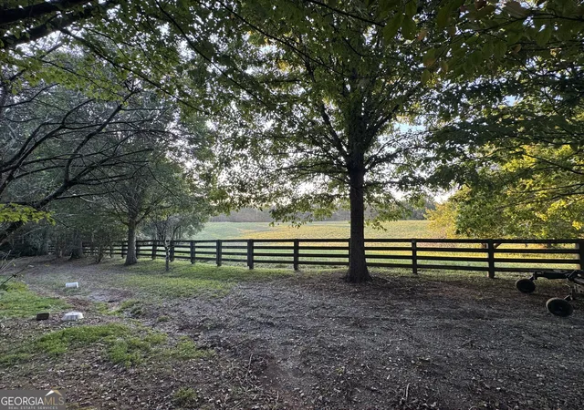 Photo 4 of House for sale at 1045 Pleasant Hl Rd, Jasper, GA 30143 | MLS# 10647852 | Listing updated on 2025-12-05
