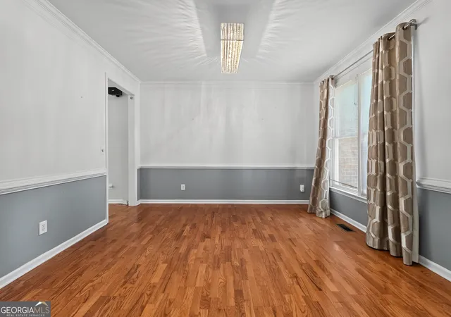 Photo 4 of Sale Pending at 3935 Canterbury Walk Dr, Duluth, GA 30097 | MLS# 10799286 | Listing updated on 2026-08-21