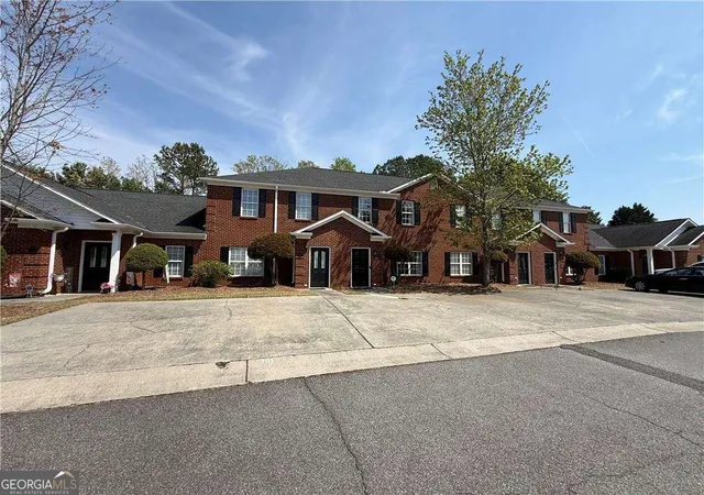 2nd image of 716 Manor Wy, Cartersville, GA 30120 | MLS# 10817933
