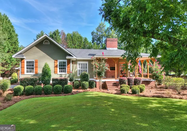 1st image of 102 Shasta Dr, Thomaston, GA 30286 | MLS# 10828381