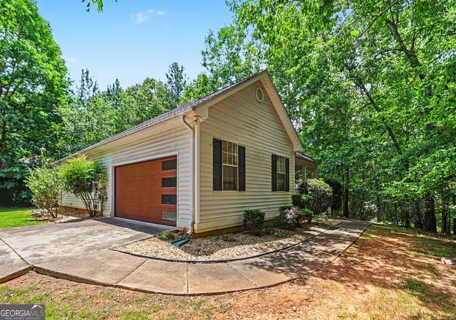 Photo 32 of Single family home for sale at 6186 Wayfarer Dr, Villa Rica, GA 30180 | MLS# 10781323 | Listing updated on 2026-09-13