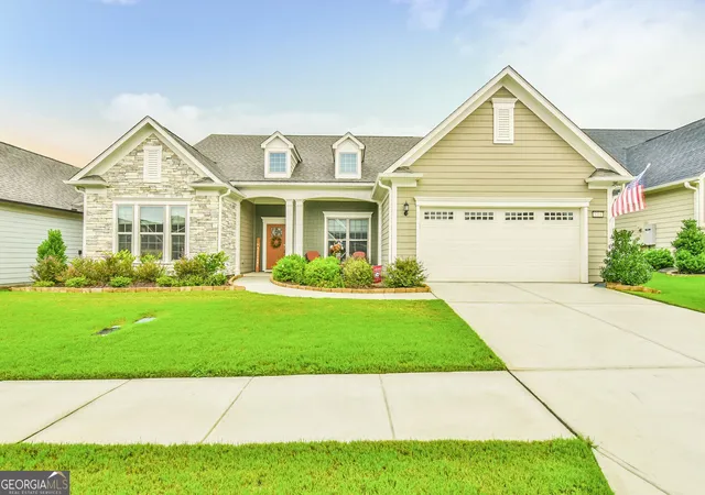 Photo 1 of Single family home for sale at 5704 Miravista Wy, Hoschton, GA 30548 | MLS# 10831940 | Listing updated on 2026-09-07