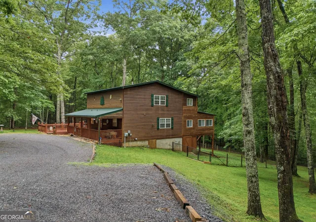 Photo 3 of Single family home for sale at 680 Hawthorne Ln, Murphy, NC 28906 | MLS# 10824382 | Listing updated on 2026-08-26