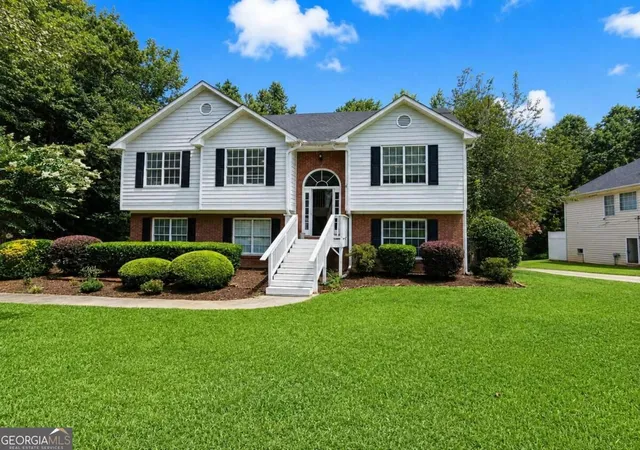 3rd image of 2095 Oakpointe Ct, Buford, GA 30519 | MLS# 10829301