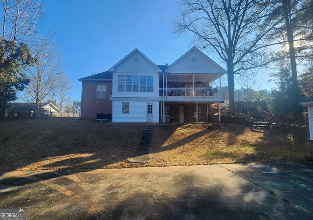 Photo 3 of Single family home for sale at 1 N Kenora Dr Sw, Rome, GA 30165 | MLS# 10681239 | Listing updated on 2026-09-05