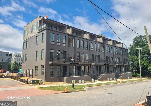 Photo 1 of Condo for sale at 1283 Felix Ct Nw #5, Atlanta, GA 30318 | MLS# 10854093 | Listing updated on 2026-10-26