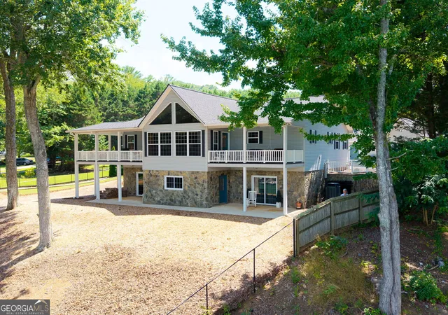 Photo 3 of Single family home for sale at 354 Harrison Cir, Hiawassee, GA 30546 | MLS# 10811449 | Listing updated on 2026-08-06
