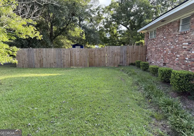 Photo 4 of Single family home for sale at 1606 Roberson St, Dublin, GA 31021 | MLS# 10823781 | Listing updated on 2026-09-11