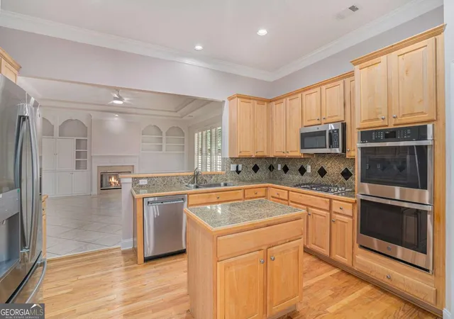 Photo 3 of Single family home for sale at 5003 Village Terrace Dr, Atlanta, GA 30338 | MLS# 10714771 | Listing updated on 2026-09-11