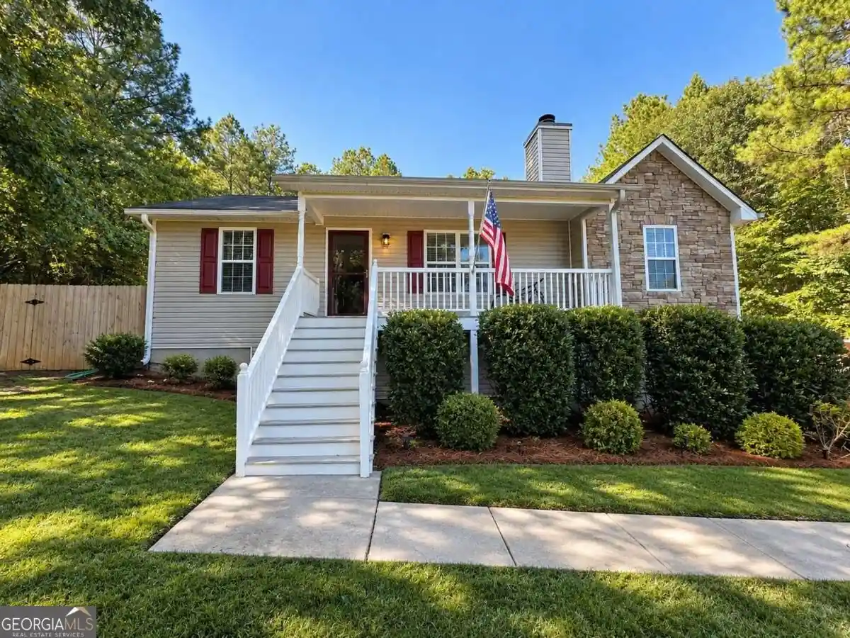 Photo 1 of Single family home for sale at 178 Pebblebrook Way, Temple, GA 30179 | MLS# 10878635 | Listing updated on 2026-10-24