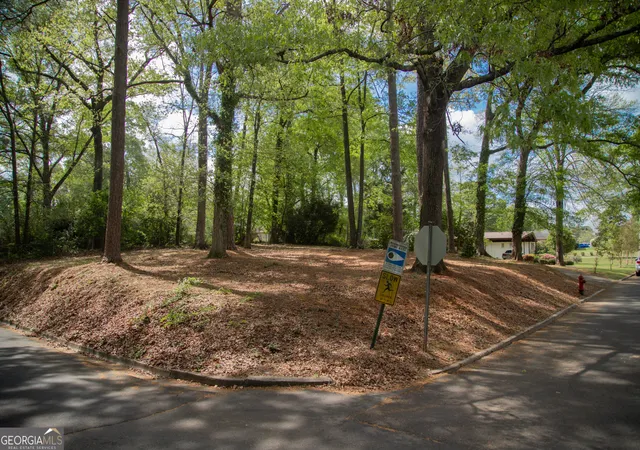 4th image of 703 Greenwood Rd, Thomaston, GA 30286 | MLS# 10735025