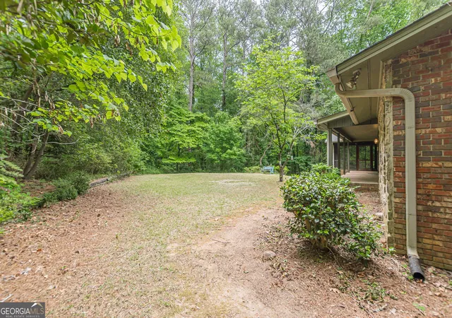 Photo 4 of Single family home for sale at 729 Ga-92, Fayetteville, GA 30214 | MLS# 10738392 | Listing updated on 2026-09-04