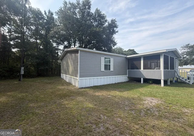 Photo 3 of Manufactured home for sale at 135 Stafford Rd, Brunswick, GA 31523 | MLS# 10818480 | Listing updated on 2026-08-17