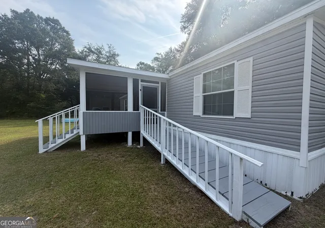 Photo 4 of Manufactured home for sale at 135 Stafford Rd, Brunswick, GA 31523 | MLS# 10818480 | Listing updated on 2026-08-17