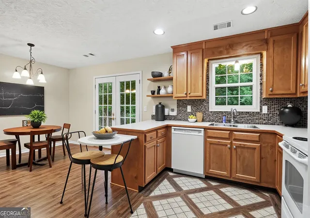 Photo 2 of Single family home for sale at 1705 Bismarck Cir, Winder, GA 30680 | MLS# 10804577 | Listing updated on 2026-10-07