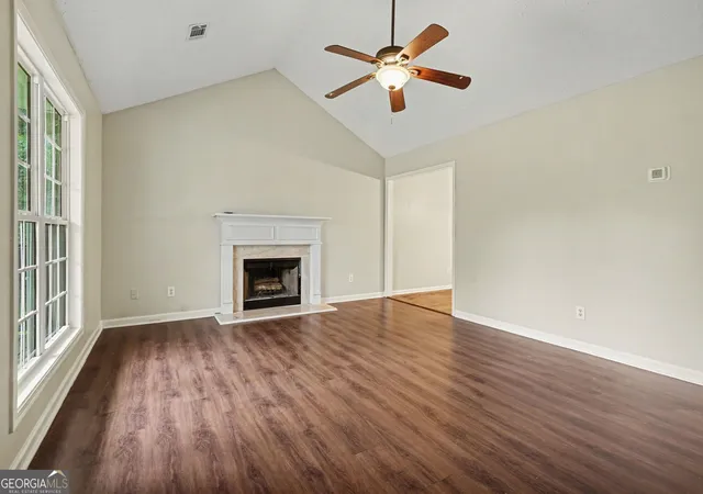 Photo 3 of Single family home for sale at 1705 Bismarck Cir, Winder, GA 30680 | MLS# 10804577 | Listing updated on 2026-10-07