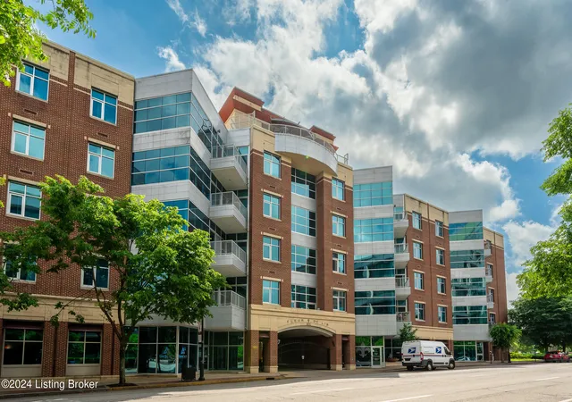 Listing Photo 1 - Condo for sale in building located at 324 E Main St, Wilmore, KY 40390 - Unit #325