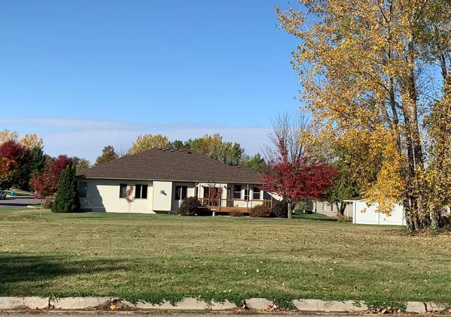 Homes for sale in Owatonna, MN | 2166 Ne Maple Leaf Ln, Owatonna, MN 55060 | MLS# 6158765