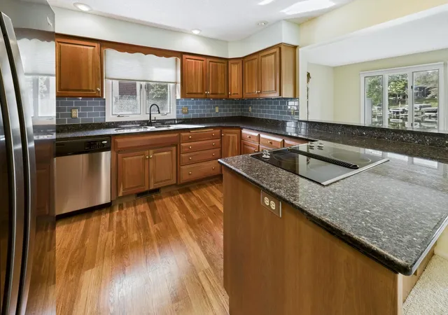 5th image of 8182 County 78 #201, Nisswa, MN 56468 | MLS# 6402484