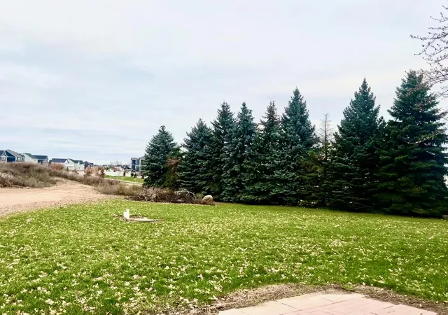 11th image of 4150 Big Woods Blvd, Chaska, MN 55318 | MLS# 6458840