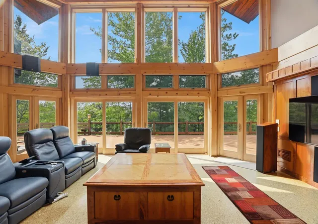 Photo 3 of Single family home for sale at 2713 Burntside Lake Ne, Ely, MN 55731 | MLS# 6491114 | Listing updated on 2026-08-08