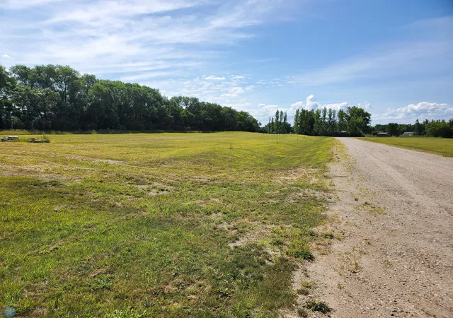 Homes for sale in Milnor, ND | 1102 Brown St, Milnor, ND 58060 | MLS# 7365876
