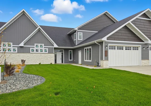Photo 2 of Single family home for sale at 5784 31st St S, Fargo, ND 58104 | MLS# 7428452 | Listing updated on 2026-07-13