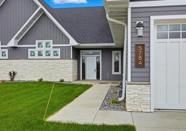 Photo 3 of Single family home for sale at 5784 31st St S, Fargo, ND 58104 | MLS# 7428452 | Listing updated on 2026-07-13