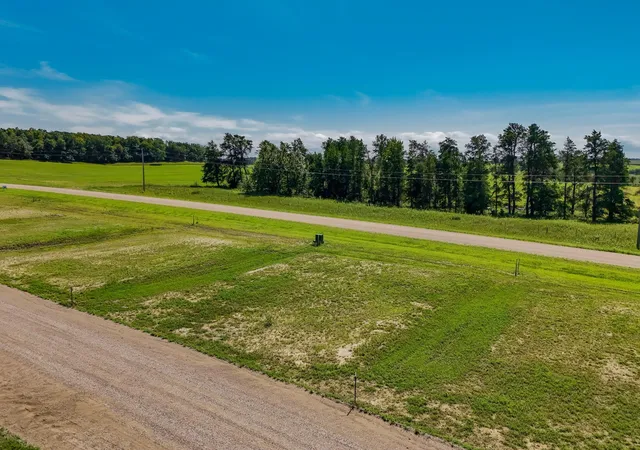 4th image of 37577 470Th St #21, Frazee, MN 56544 | MLS# 6514778