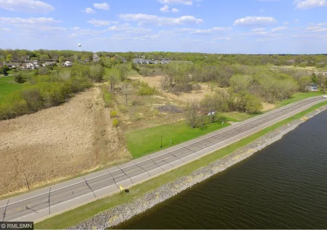 Photo 4 of Land for sale at 609 Lake Blvd, Buffalo, MN 55313 | MLS# 6536588 | Listing updated on 2026-09-25