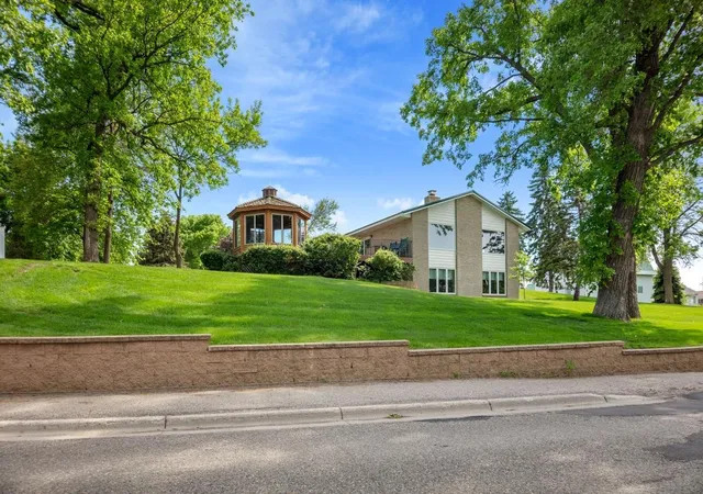 2nd image of 1430 Pulaski Rd, Buffalo, MN 55313 | MLS# 6540443