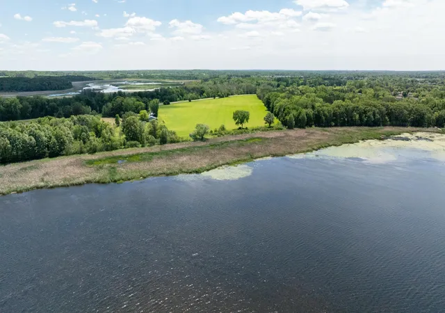 Photo 3 of Sale Pending at 6822 Oneka Lake Blvd N, Hugo, MN 55038 | MLS# 6554551 | Listing updated on 2026-08-07