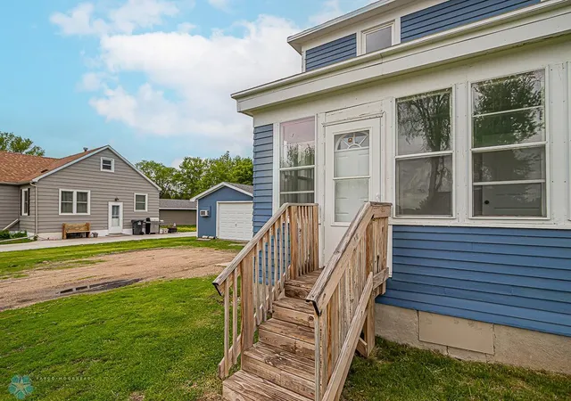 4th image of 802 Hobart St, Hawley, MN 56549 | MLS# 6560649